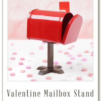 Make a Valentine Mailbox Stand – Project by @BuildBasic www.build-basic.com