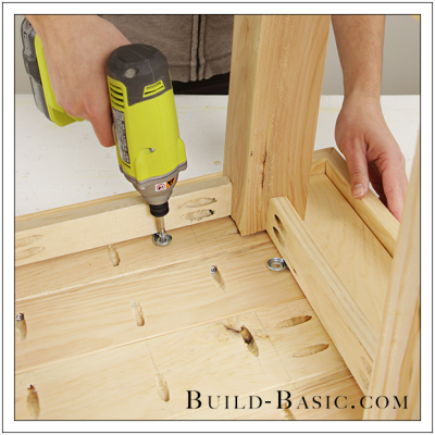 Build a DIY Side Table ‹ Build Basic